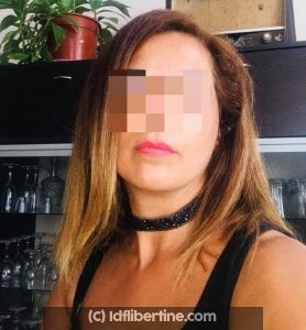 Divorcée et soumise, je cherche une relation sur le long terme