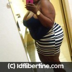 Femme black accompagne sauna hyppocampe