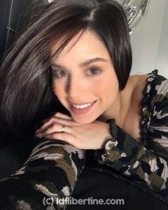 Femme libertine Paris